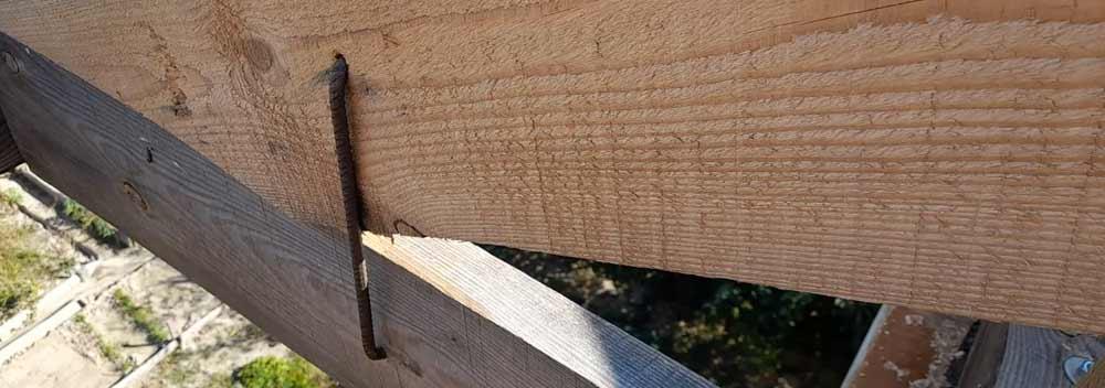 Кріплення для крокв - будівельні скоби